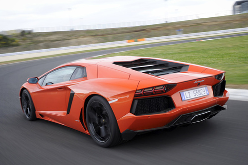 15-2012-lamborghini-aventador-fd-1304056044